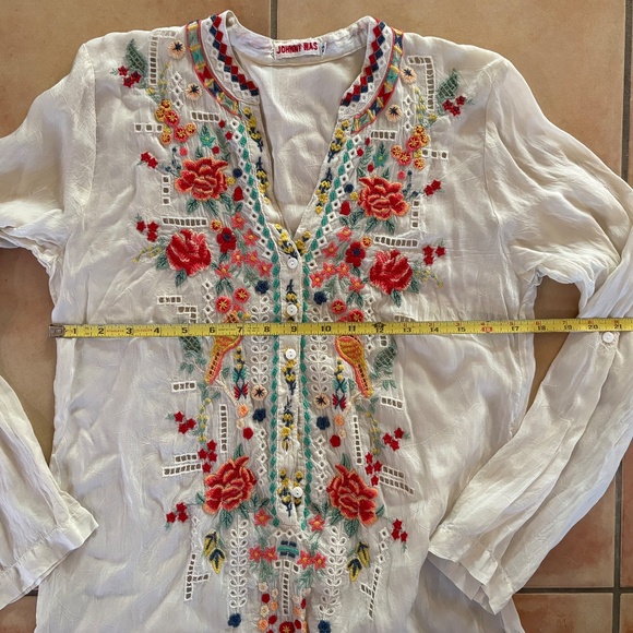 Beautiful Johnny Was Embroidered Rayon Shirt Blouse Tunic Top Size XS - Picture 5 of 6